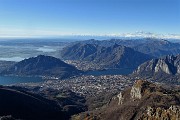 62 Dal Resegone vista spettacolare su Lecco, i suoi laghi , i suoi monti